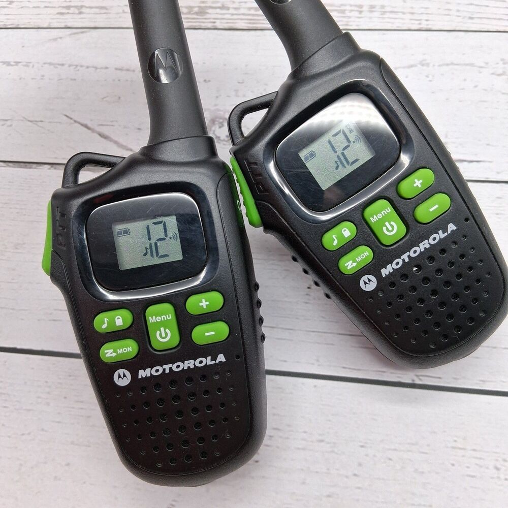 Motorola Talkabout MD200R Radios 22 Channel Walkie Talkies Black Fully Tested